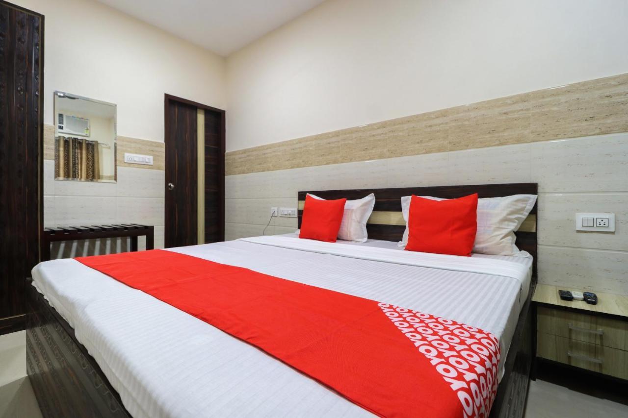 OYO 49095 Hotel K Fort Abadpura Eksteriør bilde