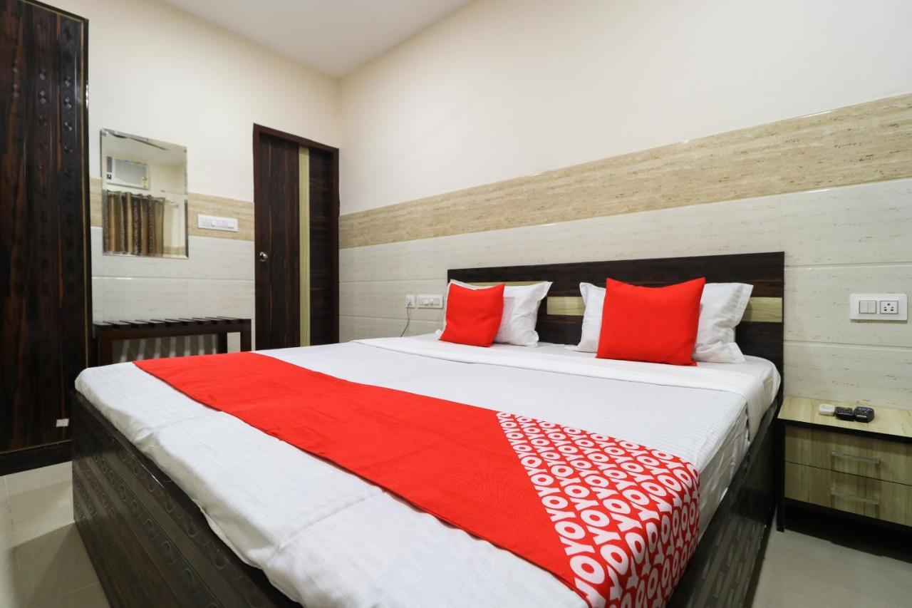 OYO 49095 Hotel K Fort Abadpura Eksteriør bilde